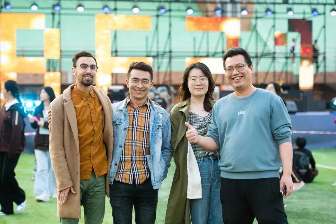 天津英华国际学校音乐节天天向上,天津英华音乐节完整版