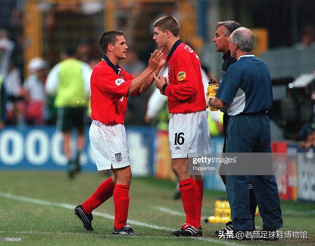 鍒╃墿娴︿紶濂囬槦闀夸紛鏂潶甯冨皵濂囪抗,浼婃柉鍧﹀竷灏斿杩瑰埄鐗╂郸闃熷憳