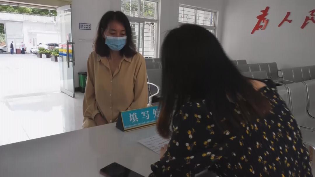 「十堰」*访信**超市：让群众有地“说事”