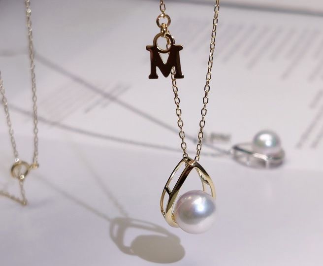 天然蓝宝石镶天然海水珍珠吊坠,珍珠海蓝宝石吊坠图片