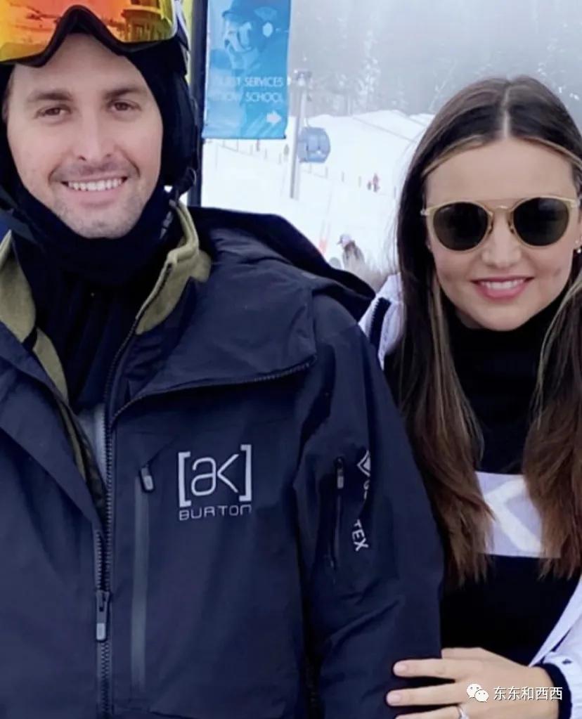 赌王何鸿燊的帅气照片,赌王何鸿燊年轻照帅