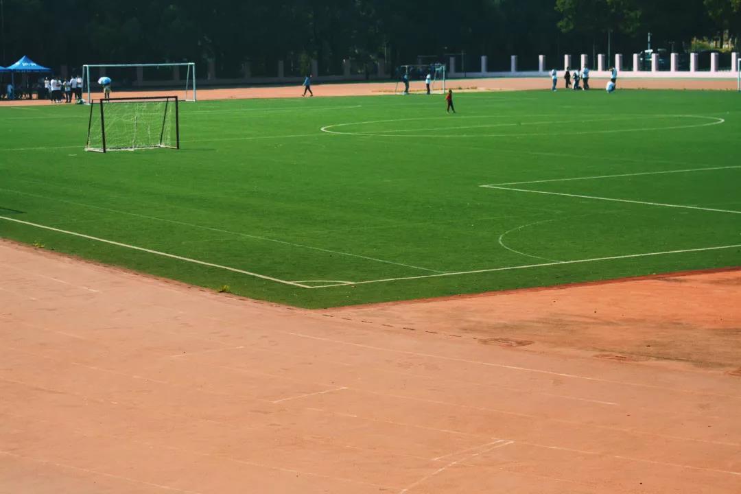 中南大学新操场,中南大学新校区运动场