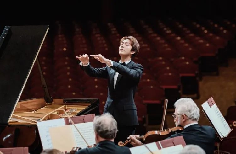 李云迪肖邦冠军回到华沙,李云迪肖邦华沙