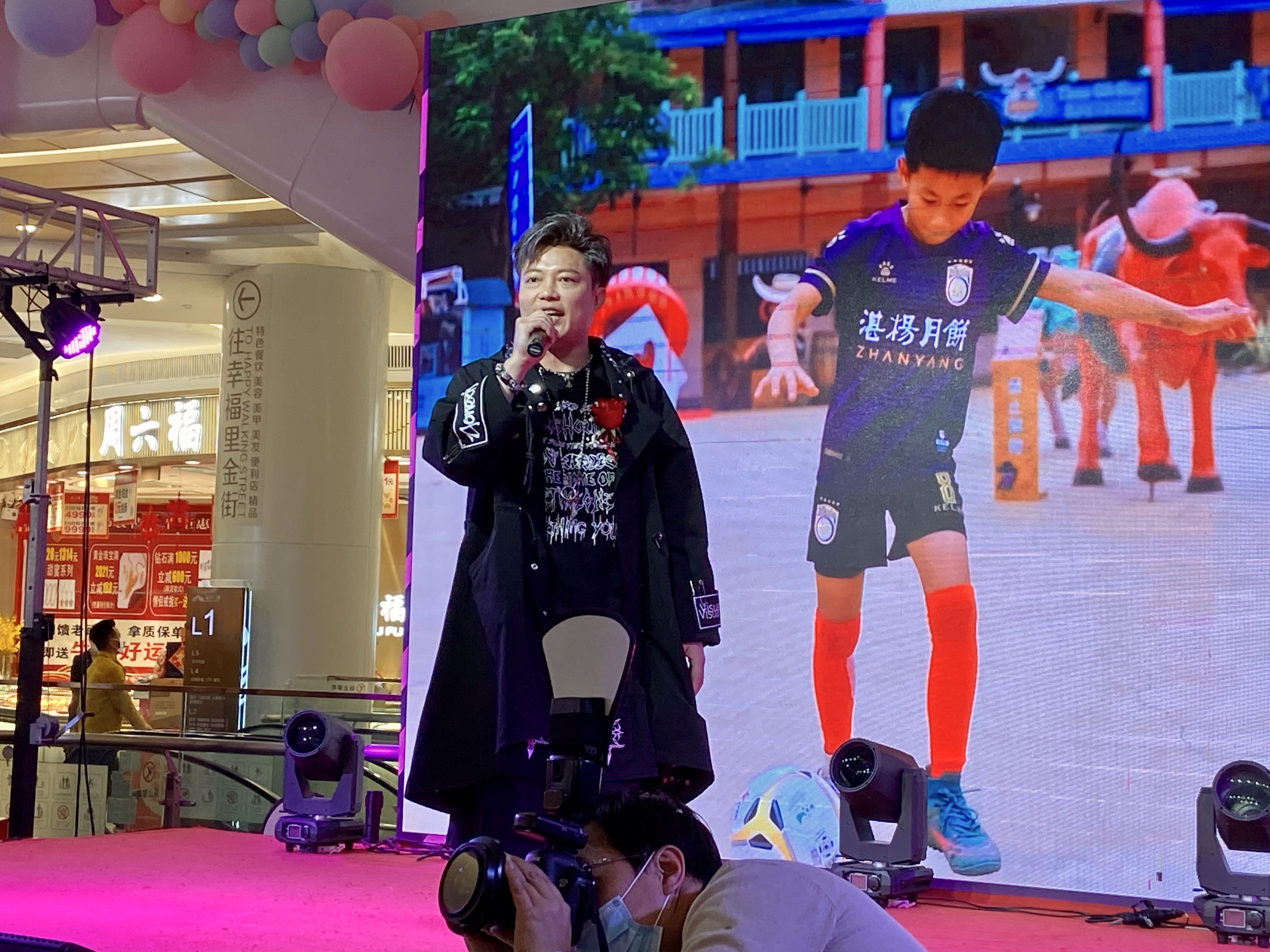 鍚村窛瓒崇悆鍦ㄧ嚎鐩存挱鍥炴斁瑙嗛,鍚村窛瓒崇悆鍦ㄧ嚎鐩存挱鍥炴斁