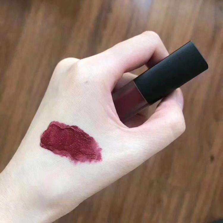 黄皮显白大牌口红夏天,口红100到200元大牌显白