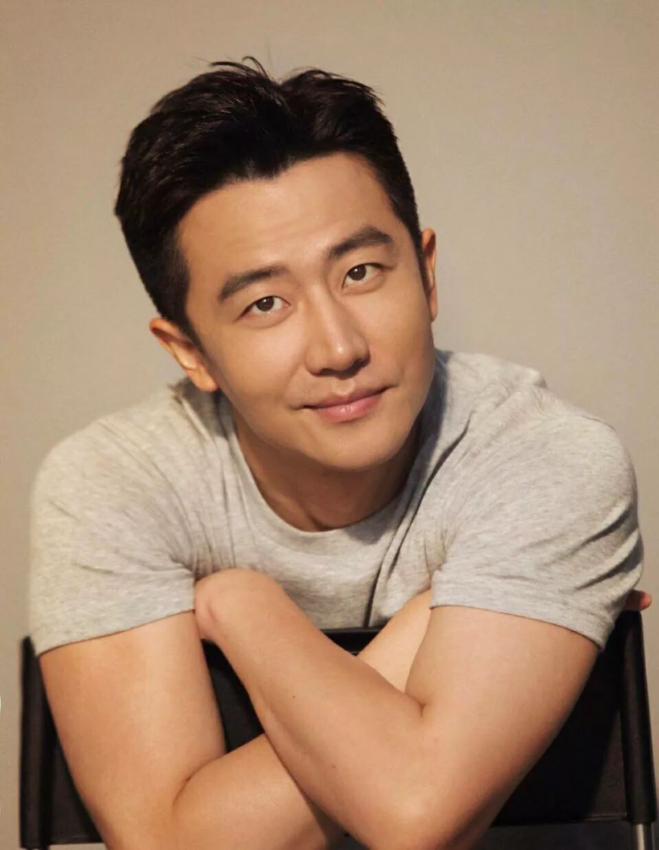 黄轩最近怎么没消息了,黄轩过气