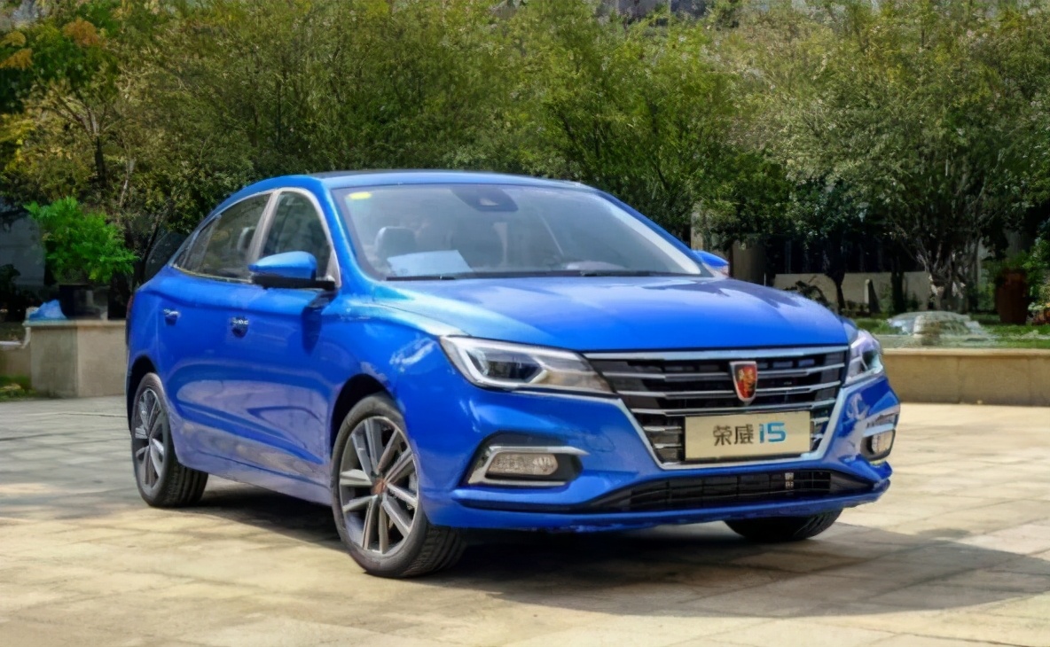 荣威i5打了三次火才着车,荣威i5过烂路表现如何