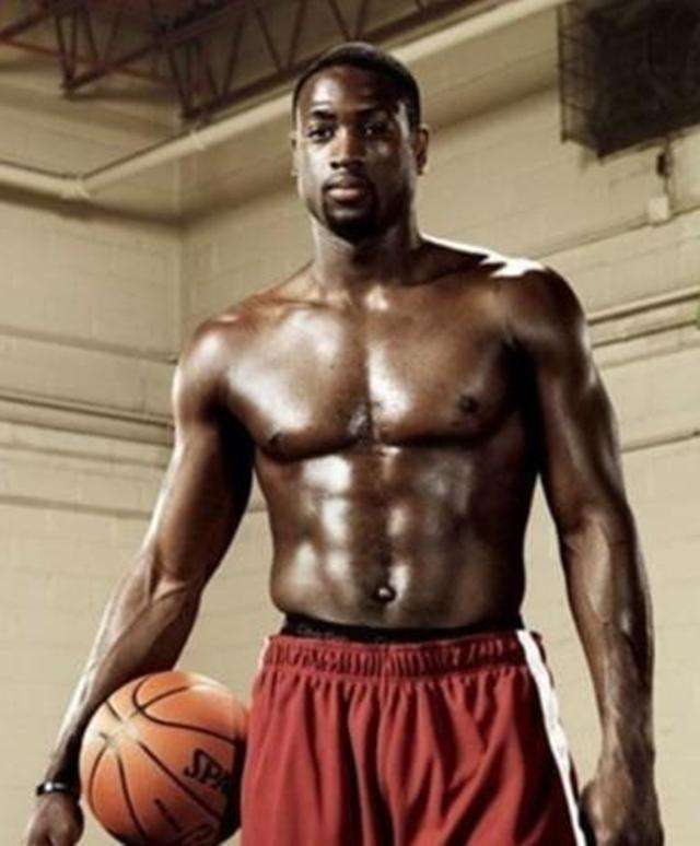 175的人要多少弹跳才能扣篮,身高175弹跳多高能扣篮