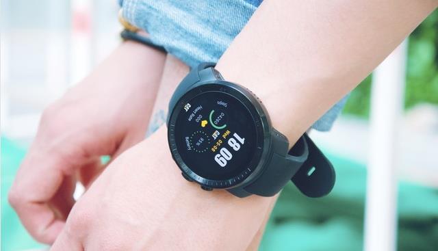 网*智红**能手表面世，蜘蛛侠看了可能都会羡慕