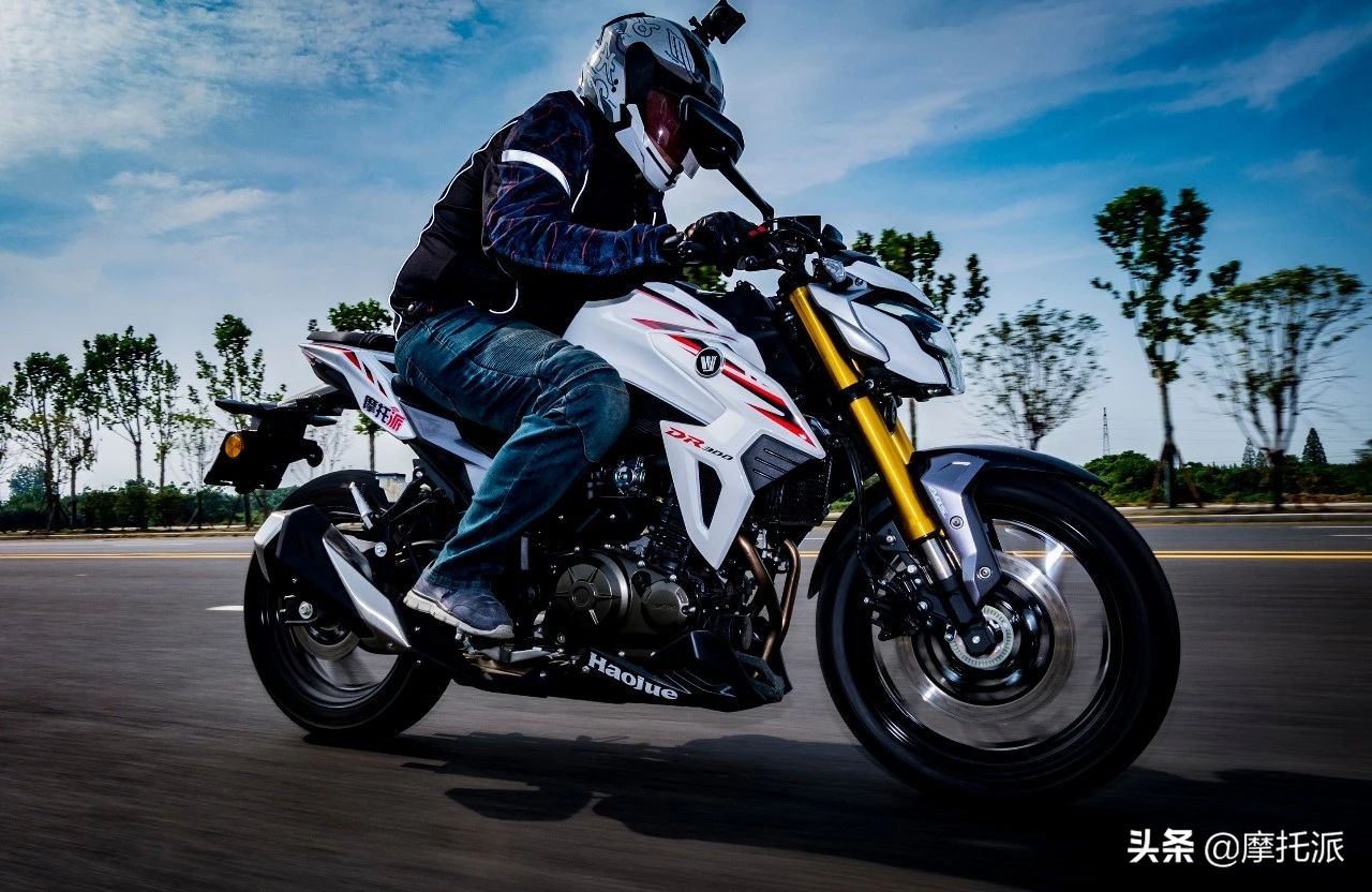 到手价三万左右的摩托车,豪爵dr300最新评测