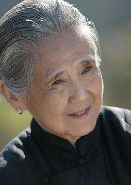 她曾是央视名嘴,她曾是央视主播42岁结婚