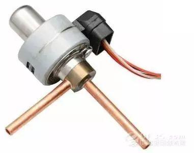 格力e2空调,中央空调出现e2是怎么回事