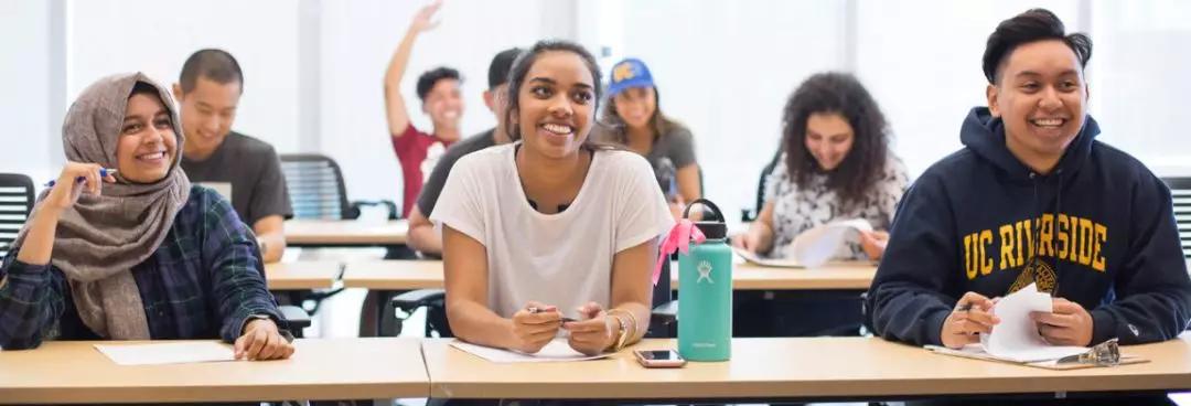 冲学校和冲专业哪个更重要,选专业重要还是选学校重要