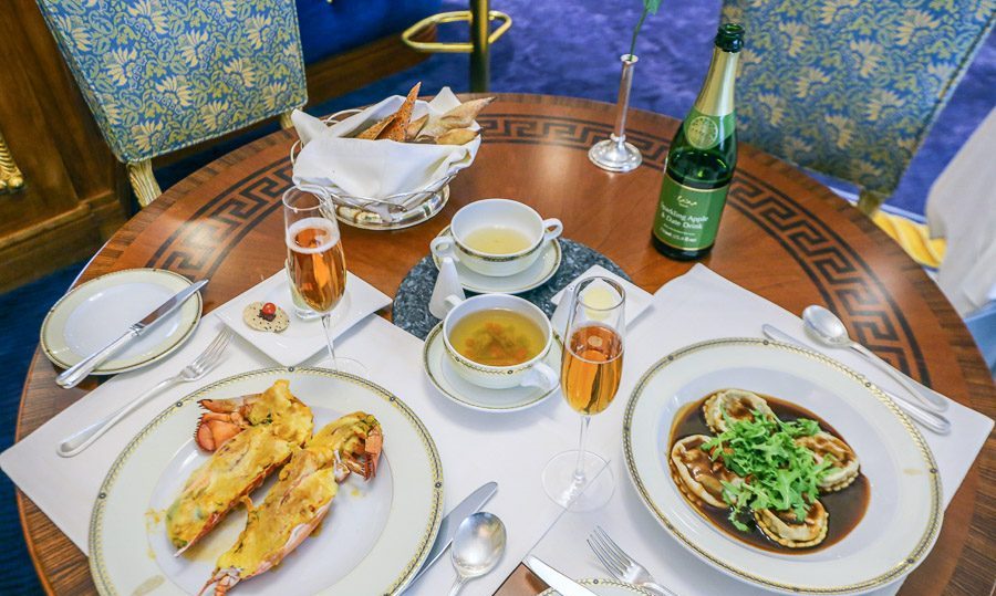 迪拜帆船酒店房间高清,迪拜帆船酒店最豪华的套房