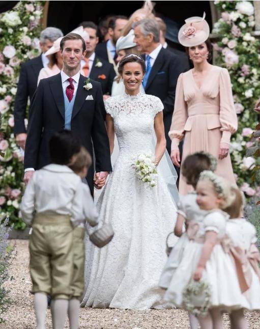 皮帕米德尔顿结婚视频,皮帕年轻的照片