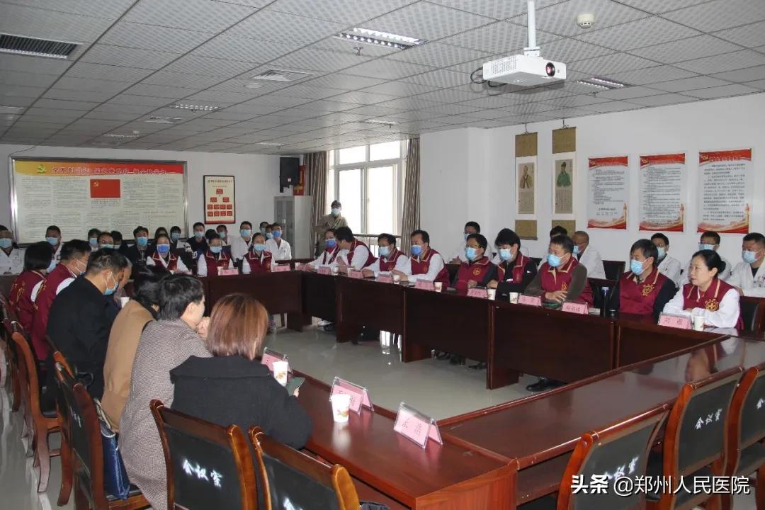 这个周末，医卫版《我和我的家乡》浓情上映