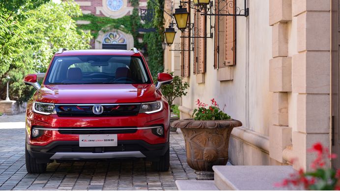 十万出头的性价比高空间大的suv,十万以内性价比高的车suv大众