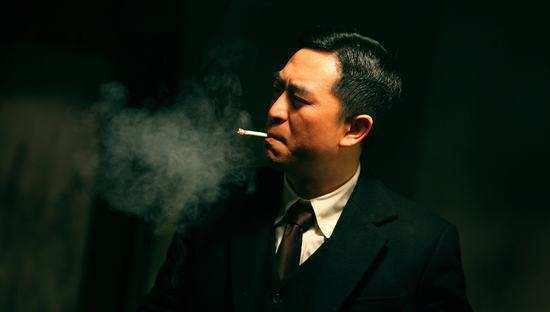 张嘉译十部必看谍战剧,柳云龙张嘉译杨雪主演的谍战剧