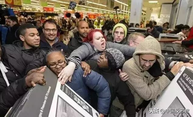 疯了！为了能和中国人一起干这事儿，老外们绞尽脑汁甚至组团去白宫*愿请**！