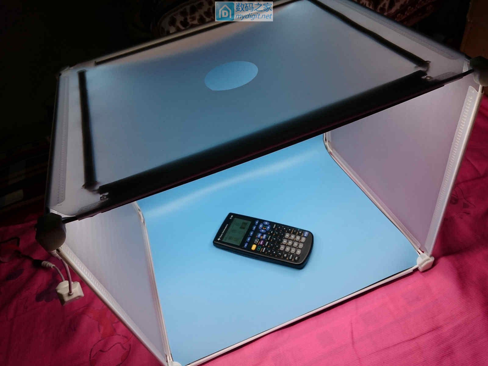 技术大佬秀操作！德州仪器TI-89图形计算器拆机维修及CPU超频