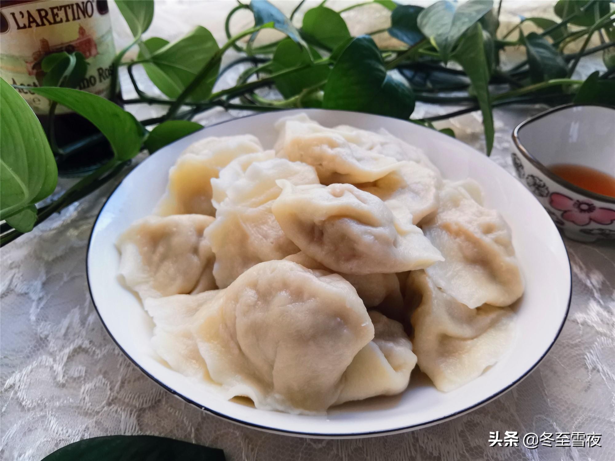 老东北美食西红柿鸡蛋馅水饺,豫满香500g东北灌汤水饺