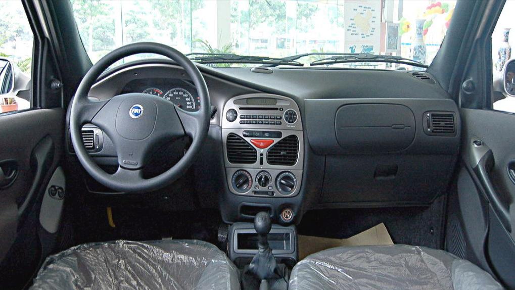 这三款二手车，价格不到5千，准大学生拿来练手正合适