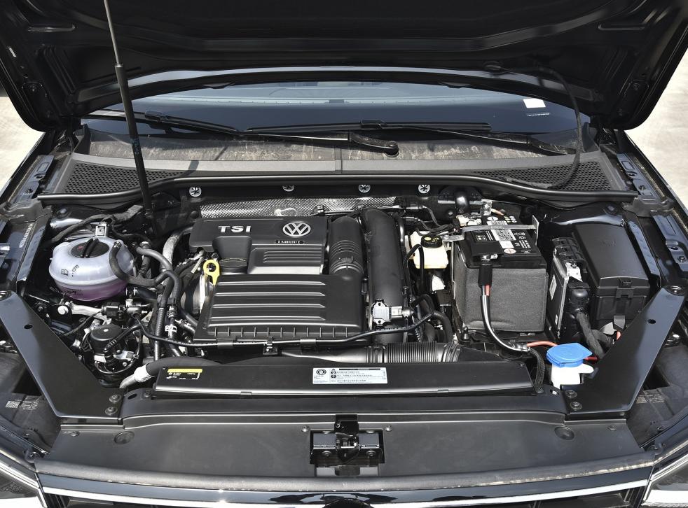 顶配速腾和低配迈腾怎么选,预算17万买二手车推荐