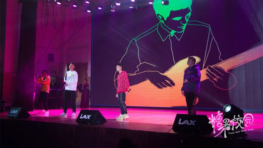 缘聚求实谱写历史篇章展望未来开启迢迢征程昆十中白塔新年盛会