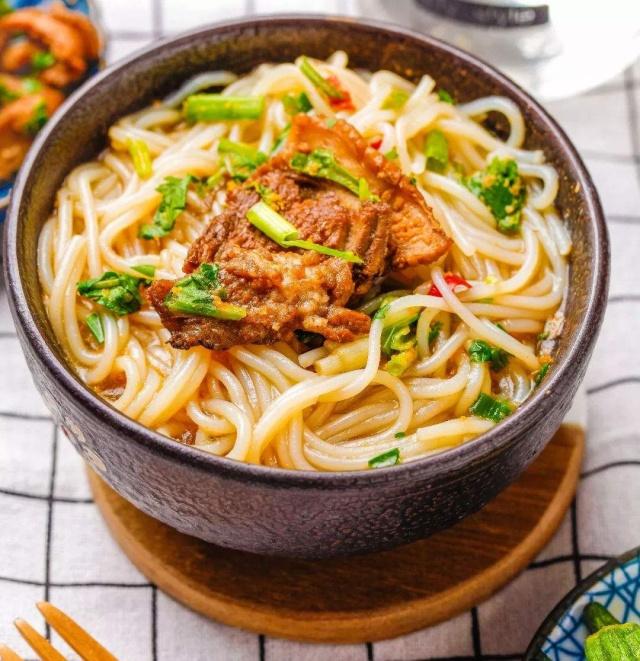 中国最出名的四大米粉,中国的三大小吃是什么