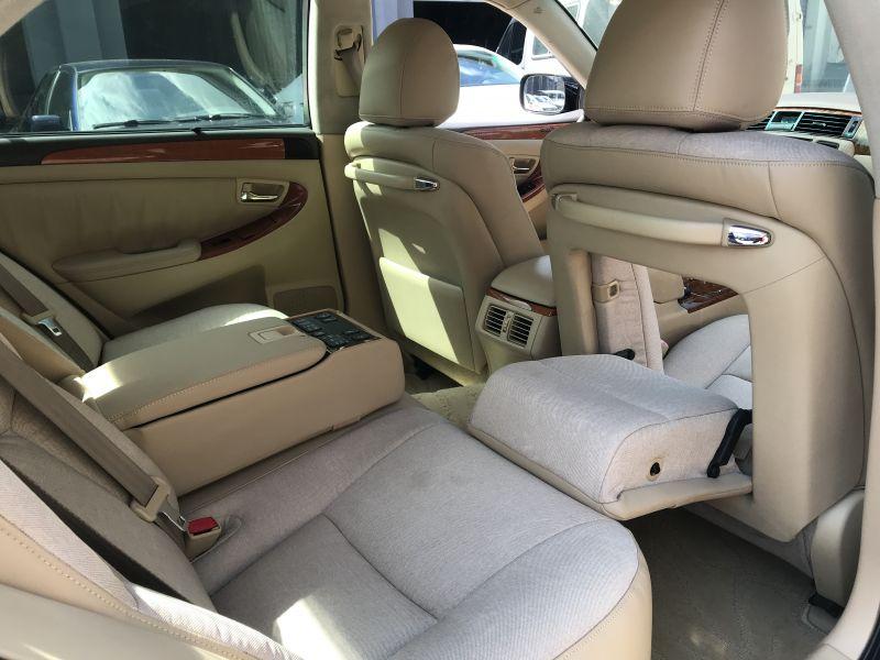 情怀皇冠12代,2005年丰田12代皇冠3.0