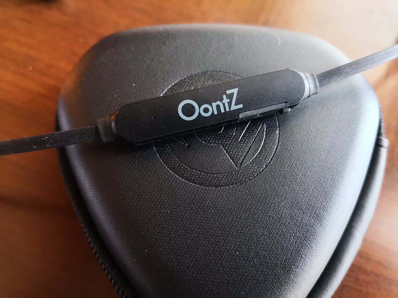 高性价比超酷的美国OontZBudZ3运动耳机