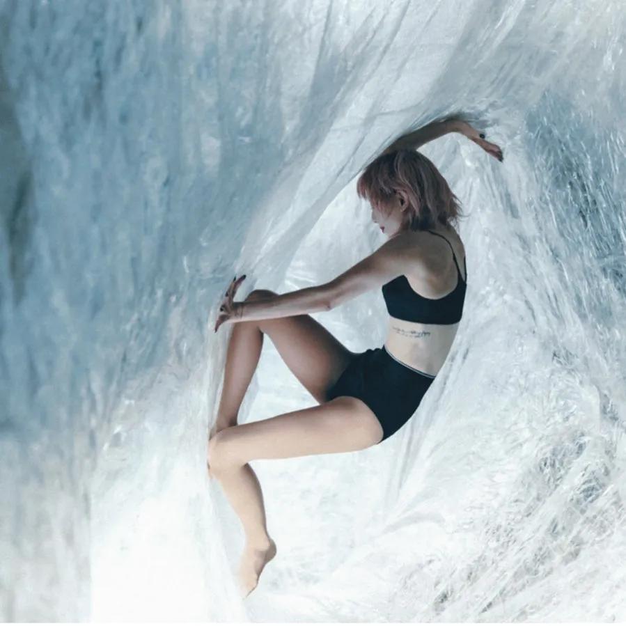 和49岁的她比，流量们的努力好廉价