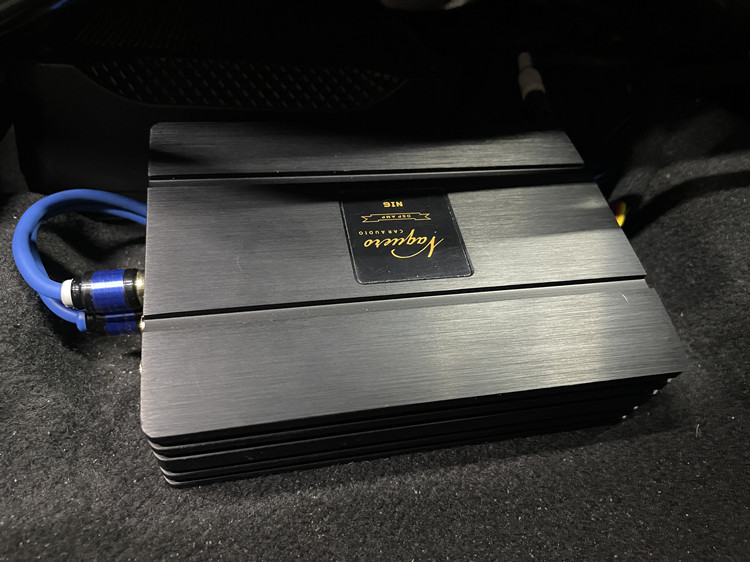 2015马自达3昂克赛拉音响效果,马自达3昂克赛拉低配改高配灯