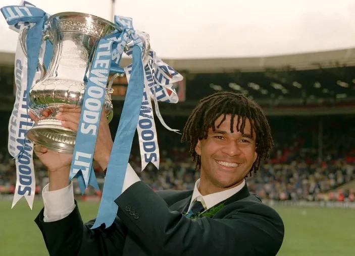 实况足球哪个古利特最强,实况足球古利特黄卡兑换