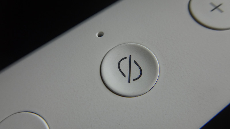 天猫精灵ccl带屏幕智能音箱评测,天猫精灵cc触屏音箱怎么样