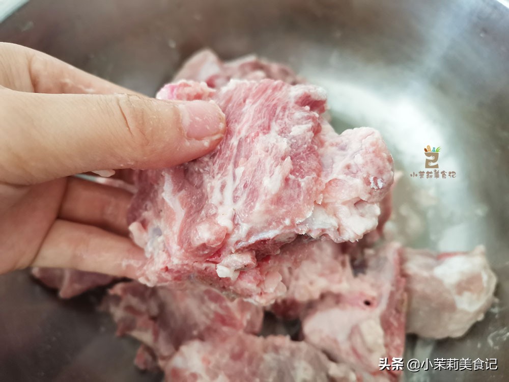 排骨怎么焯水不腥,排骨去腥不焯水