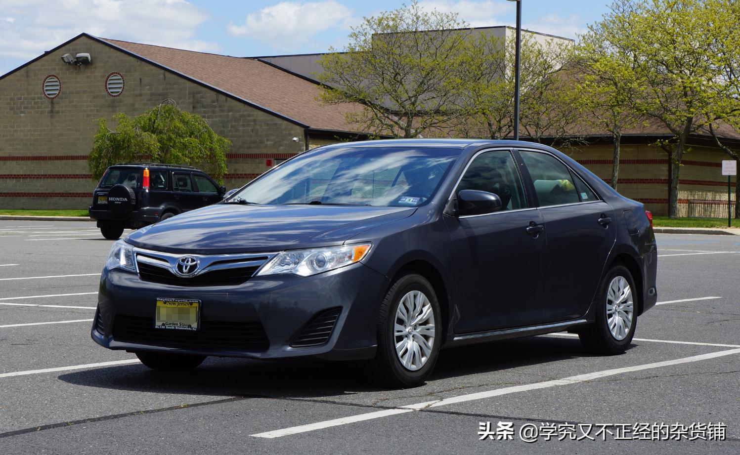 新老凯美瑞用车感受对比：新款开起来竟有一股德味儿