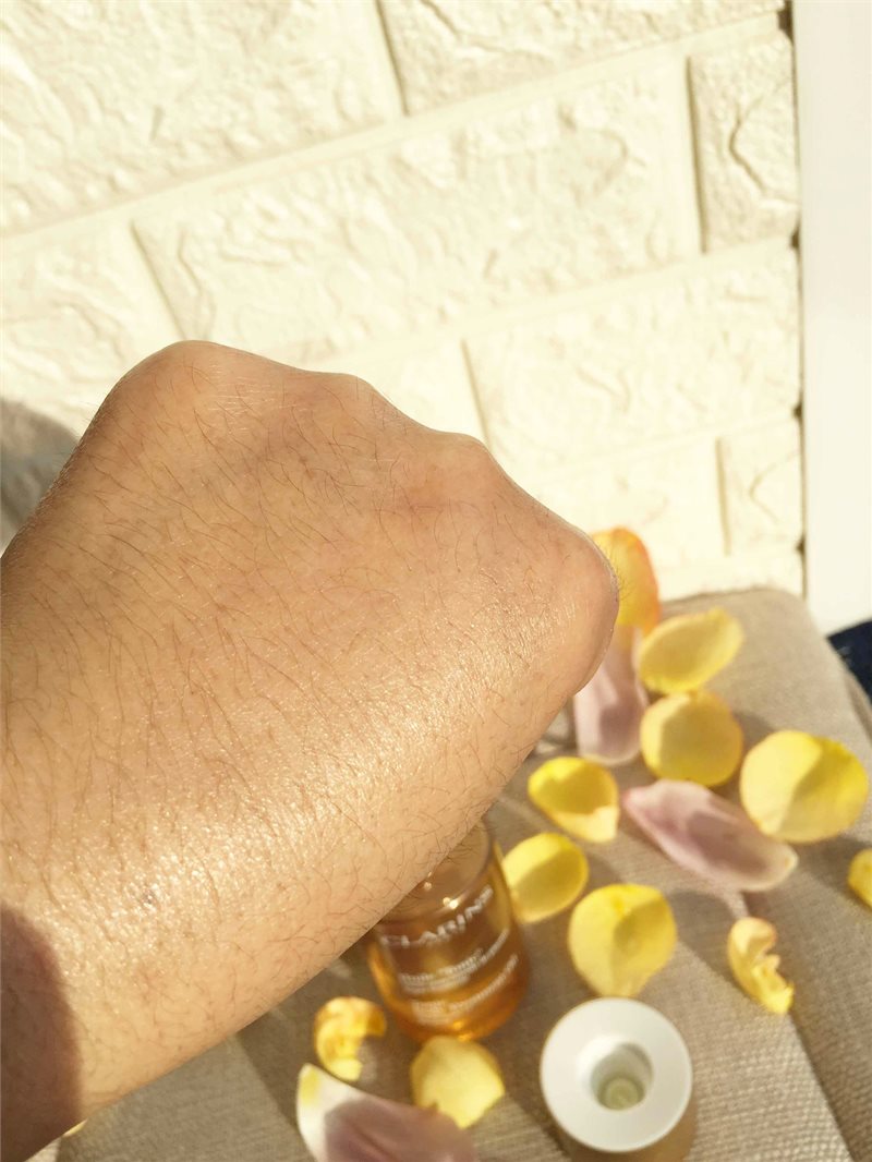 娇韵诗护理油的功效,娇韵诗护理油