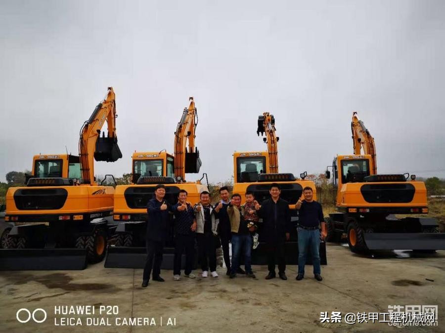 四年买8台晋工轮挖，培养20多个老板，跟老郭开挖机的人都发了