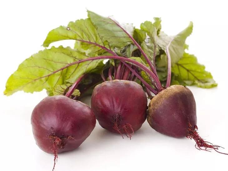 70后女星李小冉,李小冉70年代