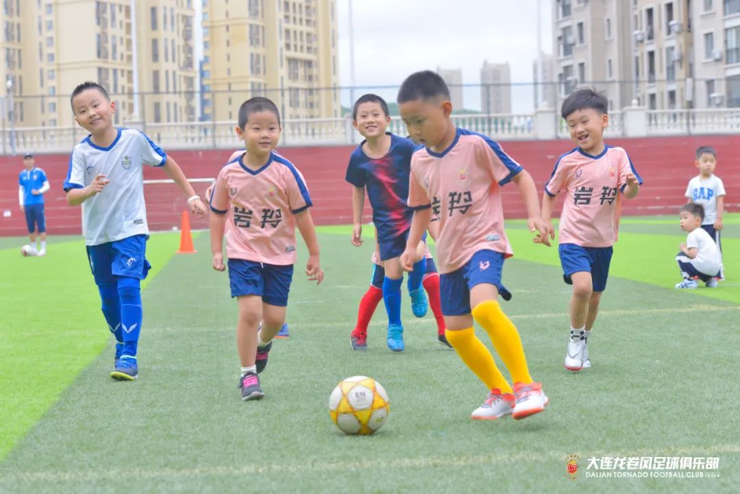 大连龙卷风足球俱乐部,大连龙卷风青训招生