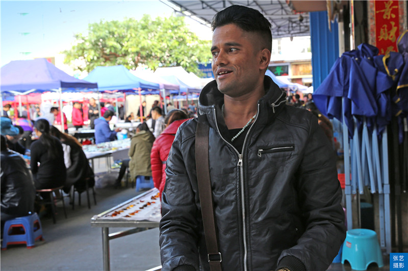 腾冲翡翠玉器市场,腾冲玉石老店