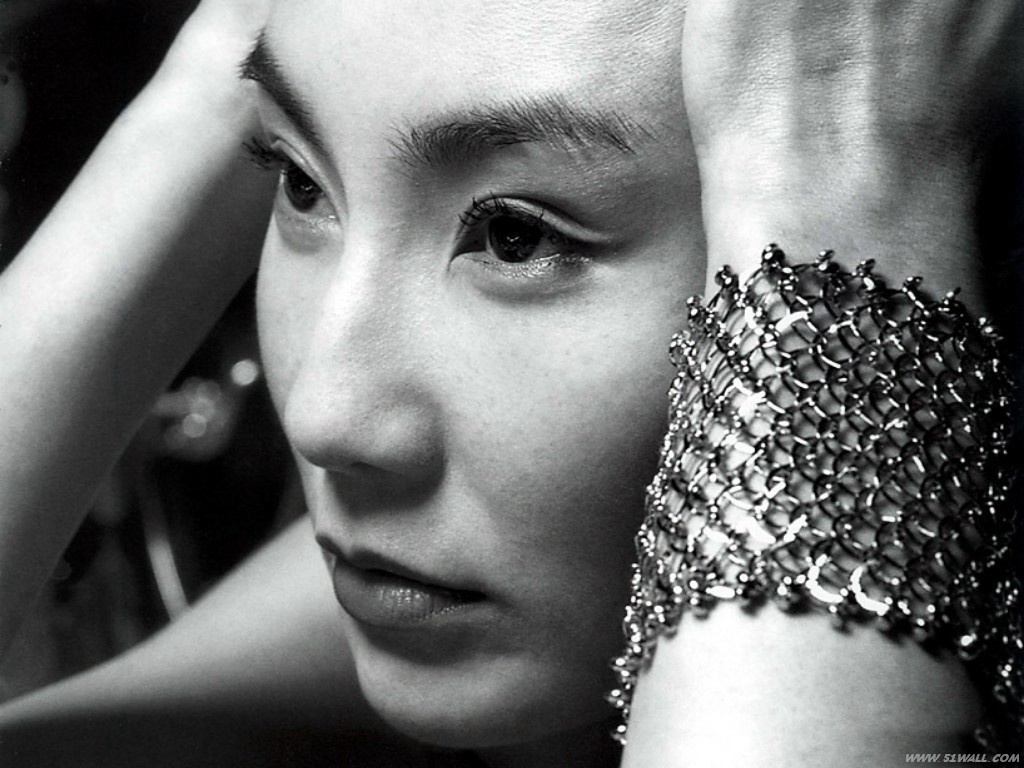 张曼玉感情经历多坎坷,张曼玉的情感经历