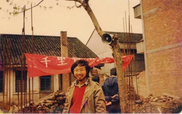 诗人海子爱过的女作家现状,海子暗恋女作家