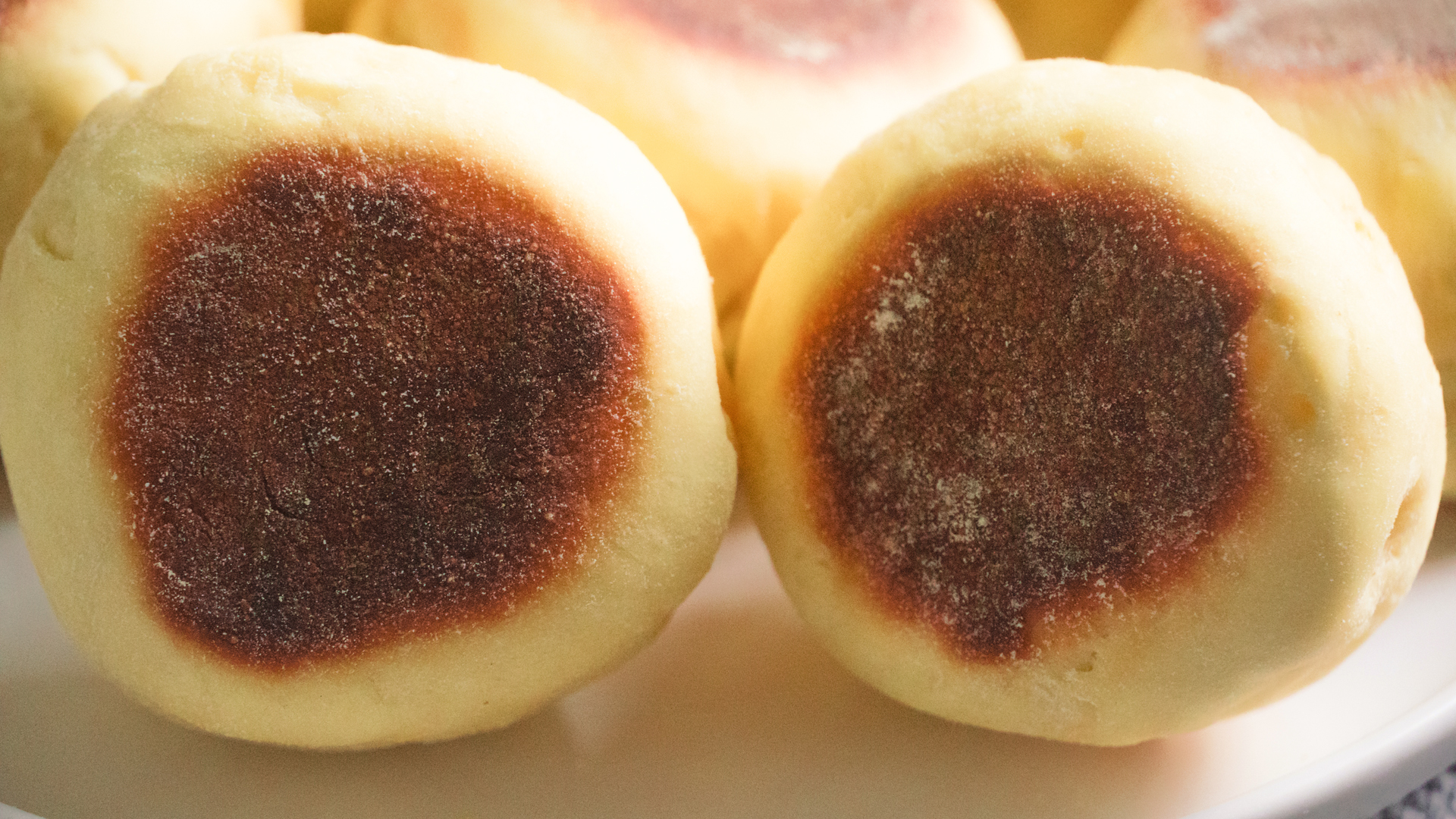 家里用的多功能电饼铛,家里有电饼铛还用买烤箱吗