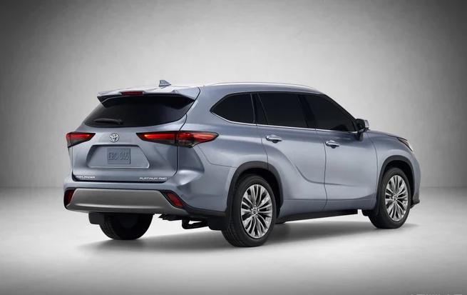 全新汉兰达实车国内现身亮点十足,汉兰达新款上市老款供不应求