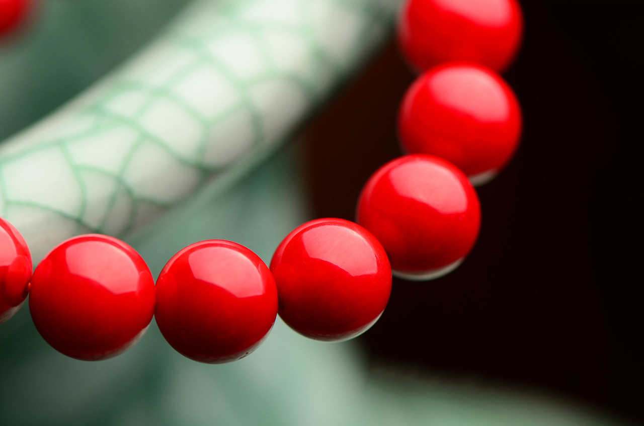 佩戴朱砂真的能带来好运吗,朱砂挂件配什么饰品