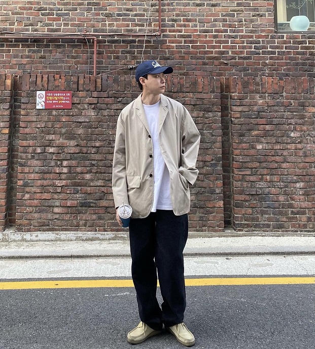 微胖女生纸片人上衣搭配,微胖男孩冬季穿搭精选