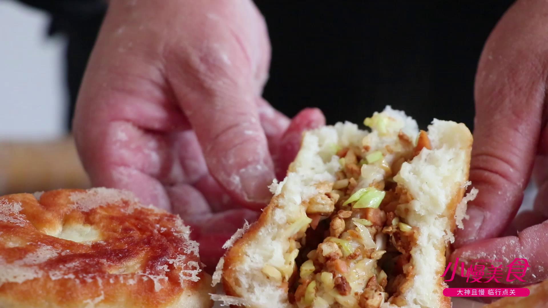 水煎包煎时水和面的比例是多少,水煎包的做法面糊和水比例