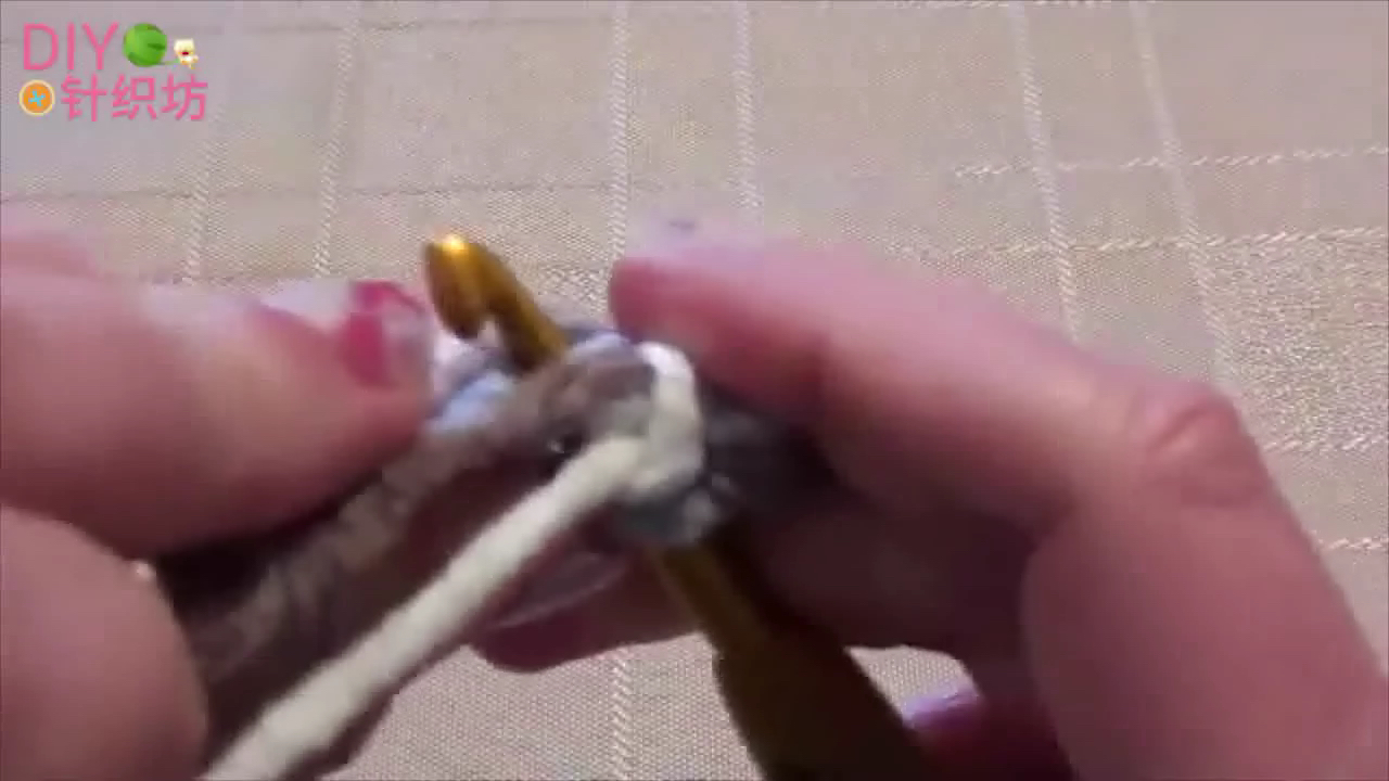 「母婴针织」秋季舒适的宝宝小靴子